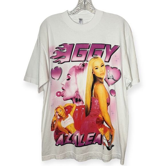 Iggy Azalea Rap Style Air Brush Pink White Graphic Tshirt 2000s Grunge Sz Medium - Picture 1 of 6